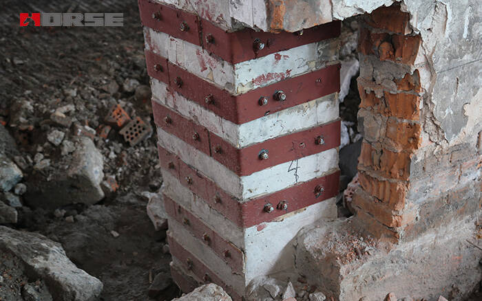 Reinforcement method of brick concrete structure