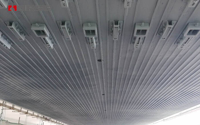 Prestressed carbon fiber plate reinforcement method